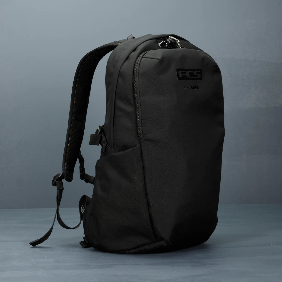 Pacsafe sac a dos store